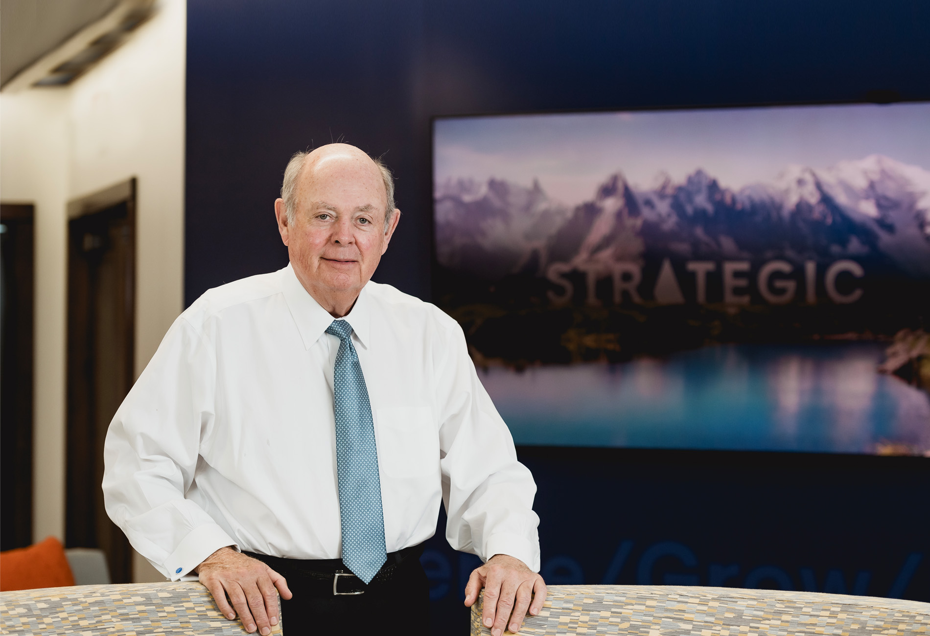 Alan Leist, Jr. CFP, Wealth Management Firm Founder. A man wearing a white button down and tie.